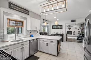 5 Chateau Dr, Cherry Hill, NJ 08003 - Photo 13