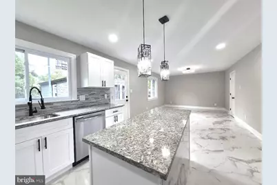 116 W Park Avenue, Lindenwold, NJ 08021 - Photo 1