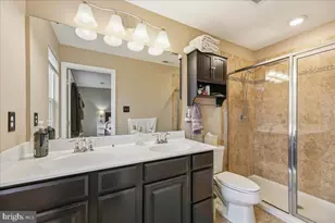81 Village Green Ln, Sicklerville, NJ 08081 - Photo 23