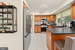 1409 Chanticleer Dr, Cherry Hill, NJ 08003 - Photo 17