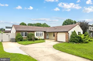 20 Edinburgh Rd, Gloucester Township, NJ 08012 - Photo 1