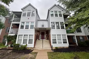 7 Kenwood Dr, Sicklerville, NJ 08081 - Photo 1