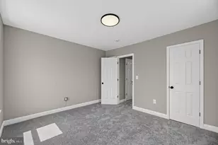 563 Bailey St, Camden, NJ 08102 - Photo 23
