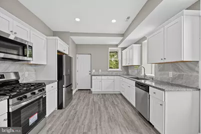 563 Bailey Street, Camden, NJ 08102 - Photo 11