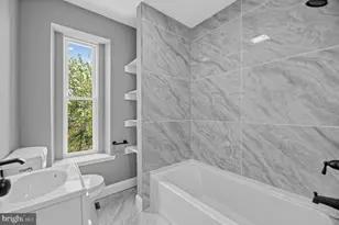 563 Bailey St, Camden, NJ 08102 - Photo 17