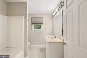 34 St Moritz Dr, Sicklerville, NJ 08081 - Photo 27