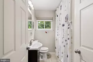 34 St Moritz Dr, Sicklerville, NJ 08081 - Photo 19