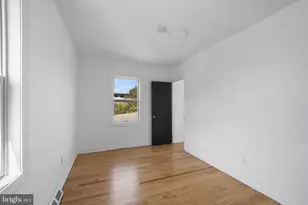 125 Linden St, Camden, NJ 08102 - Photo 33