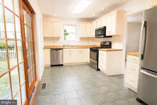 112 Sunnybrook Rd, Cherry Hill, NJ 08034 - Photo 11