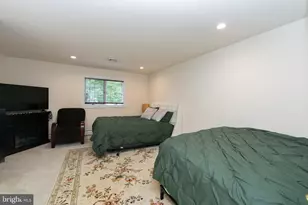 201 Munn Ln, Cherry Hill, NJ 08034 - Photo 33