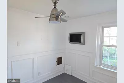 407 Paris, Brooklawn, NJ 08030 - Photo 29
