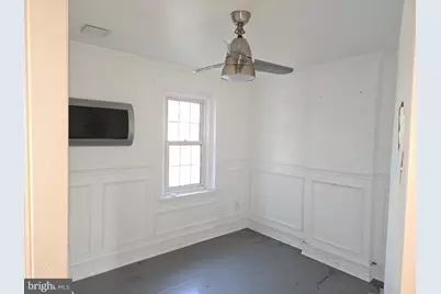 407 Paris, Brooklawn, NJ 08030 - Photo 27