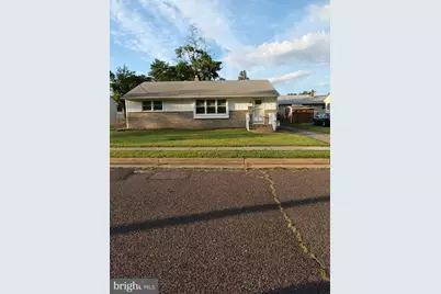 5047 Golfview Drive, Pennsauken, NJ 08109 - Photo 1