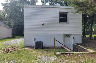 19 Hickstown Rd, Pine Hill, NJ 08021 - Photo 5