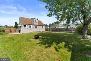512 Cloverdale Rd, Gloucester Township, NJ 08012 - Photo 21