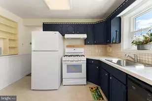 512 Cloverdale Rd, Gloucester Township, NJ 08012 - Photo 11