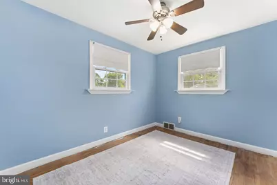 512 Cloverdale Road, Gloucester Township, NJ 08012 - Photo 17