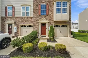 175 Village Green Ln, Sicklerville, NJ 08081 - Photo 1