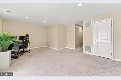 175 Village Green Lane, Sicklerville, NJ 08081 - Photo 11