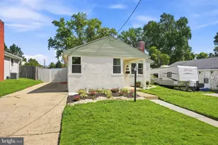 100 Bowers Ave, Runnemede, NJ 08078 - Photo 5