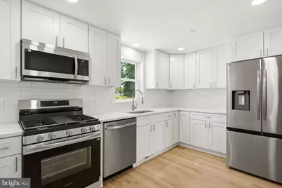 100 Bowers Avenue, Runnemede, NJ 08078 - Photo 9