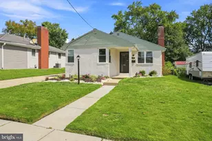 100 Bowers Ave, Runnemede, NJ 08078 - Photo 3