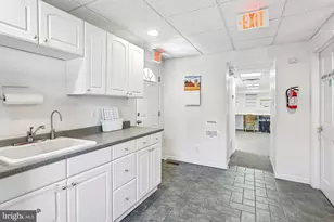 841 Camden Ave, Gloucester Township, NJ 08012 - Photo 23