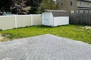 352 Roosevelt Ave, Lindenwold, NJ 08021 - Photo 25