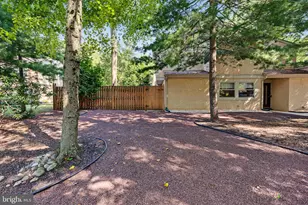 23 Goshawk Ct, Voorhees, NJ 08043 - Photo 5