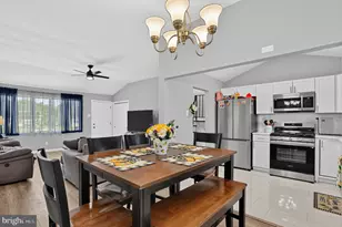1420 Chestnut Ave, Gloucester City, NJ 08030 - Photo 29