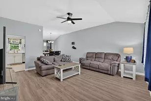 1420 Chestnut Ave, Gloucester City, NJ 08030 - Photo 25