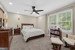 5 Thornhill Ct, Sicklerville, NJ 08081 - Photo 9