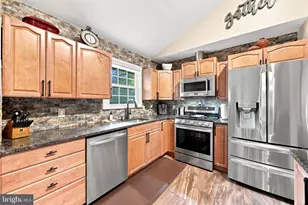 211 Cahnt Ave, Berlin, NJ 08009 - Photo 27