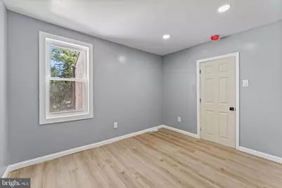 974 S 8th Street, Camden, NJ 08103 - Photo 13