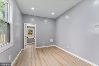 974 S 8th Street, Camden, NJ 08103 - Photo 11