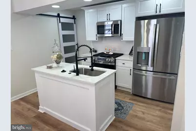1358 Sayrs Avenue, Camden, NJ 08104 - Photo 5
