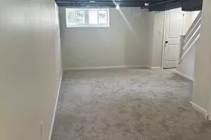 1358 Sayrs Ave, Camden, NJ 08104 - Photo 29