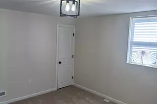 1358 Sayrs Ave, Camden, NJ 08104 - Photo 23