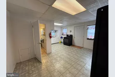 410 Middlesex Street, Gloucester City, NJ 08030 - Photo 3