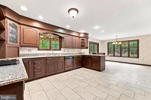122 St Vincent Ct, Cherry Hill, NJ 08003 - Photo 27