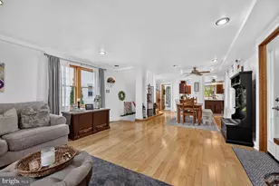 27 Higgins Ave, Clementon, NJ 08021 - Photo 5