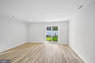 433 La Cascata Tnhs, Clementon, NJ 08021 - Photo 9
