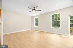 104 Blue Anchor, Sicklerville, NJ 08081 - Photo 13