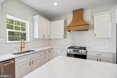 104 Blue Anchor, Sicklerville, NJ 08081 - Photo 17
