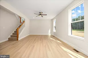 106 Blue Anchor Rd, Sicklerville, NJ 08081 - Photo 11