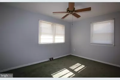 309 Spruce, Gloucester City, NJ 08030 - Photo 11