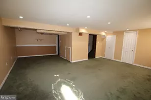 309 Spruce, Gloucester City, NJ 08030 - Photo 17