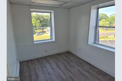 328 White Horse Pike #M SECOND FLOOR, Clementon, NJ 08021 - Photo 9