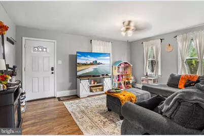 28 6th Avenue, Gloucester Township, NJ 08029 - Photo 5