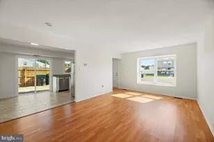 1 Lawrence Ct, Sicklerville, NJ 08081 - Photo 5